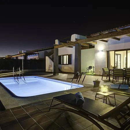 Villa Guestready - Luxury Villa With Pool *