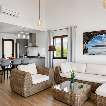 فيلة Guestready - Luxury With Pool